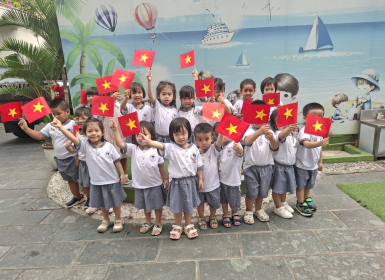 HOẠT ĐỘNG 